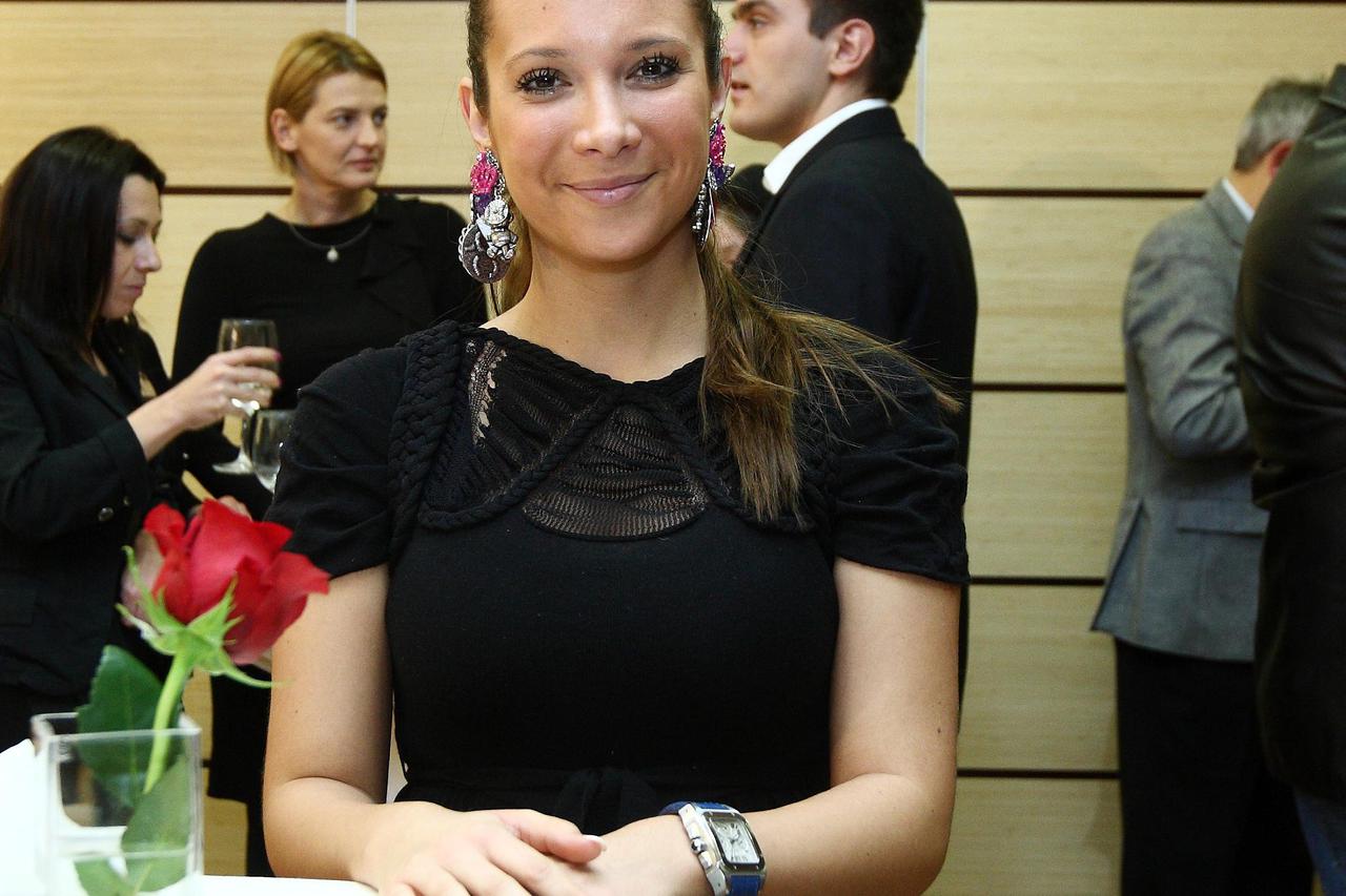 Zagreb: Poznati na modnoj reviji brenda Lore u sklopu Fashion week Zagreb/Cro a porter