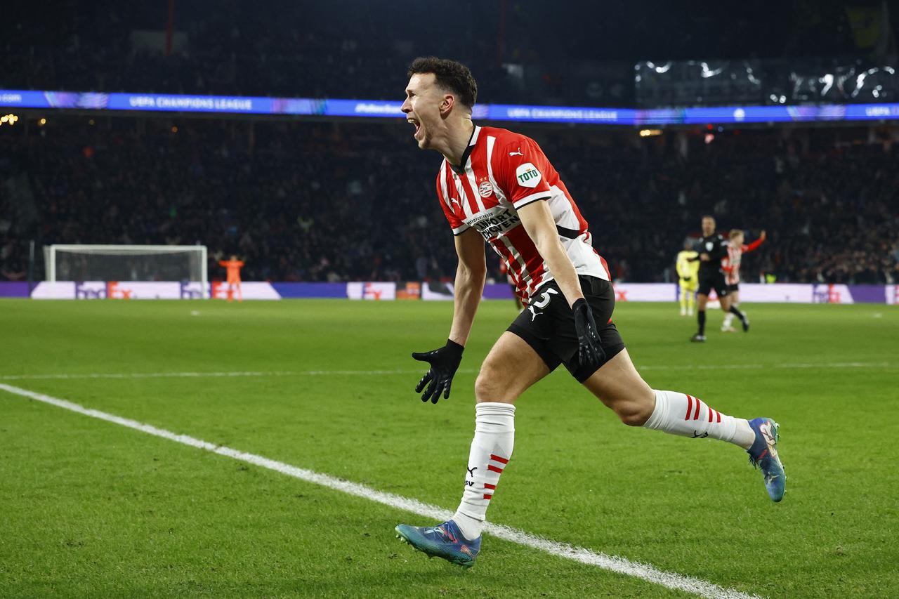 Champions League - Knockout Phase Playoff - Second Leg - PSV Eindhoven v Juventus
