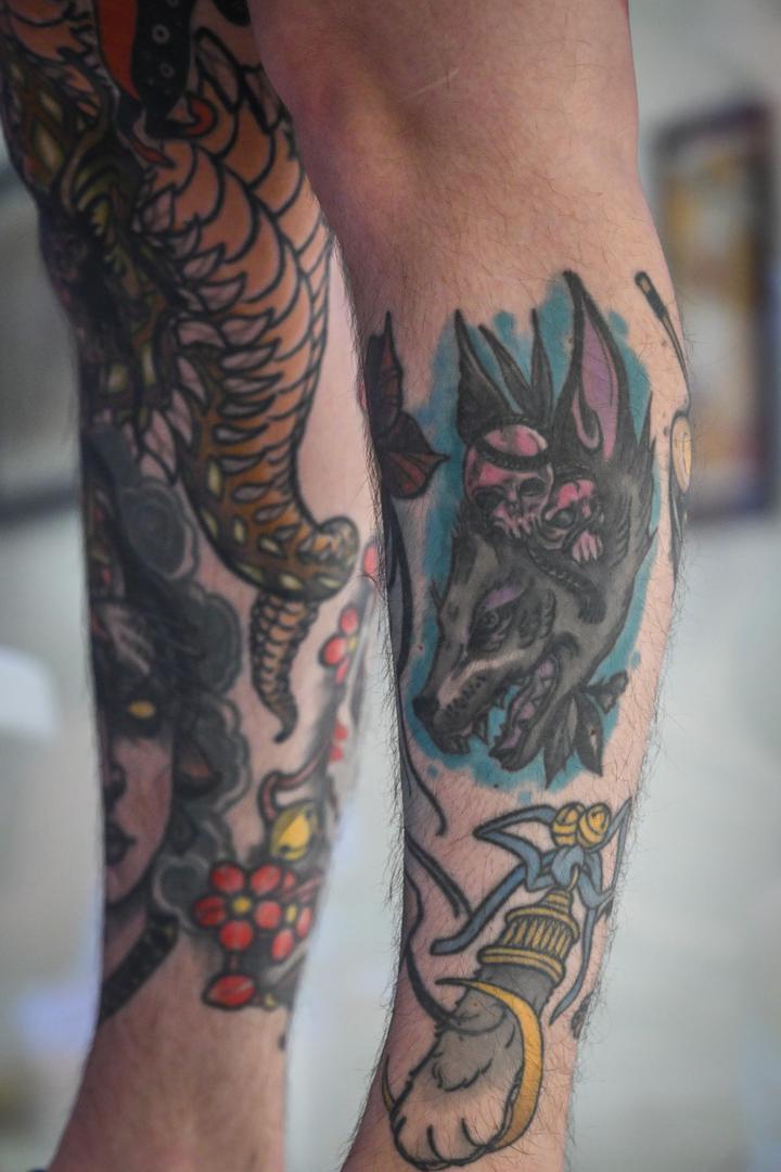 Uz njih, prikazani su radovi zagrebačkog tattoo kolektiva Ondori (Josip Ćorić, Josip Sušac i Luka Vučetić).