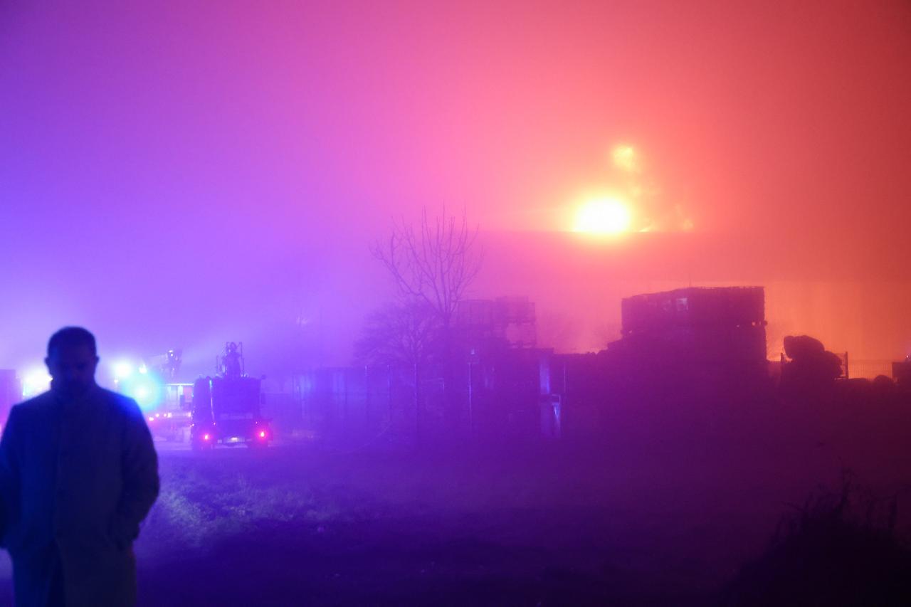 Zabok: Buktinja u pogonu Ciaka u Zaboku