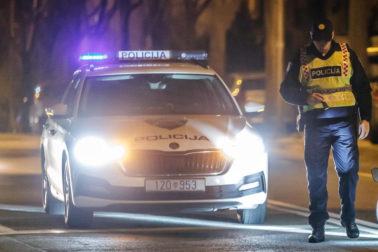 Split: Sudarili se automobil i motor