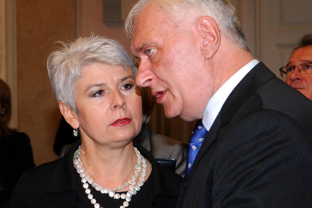 'za unu......07. 10. 2008 sabor/svecana sjednica sabora povodom dana neovisnosti/ kosor i friscic Photo: Zeljko Hladika/Vecernji list'