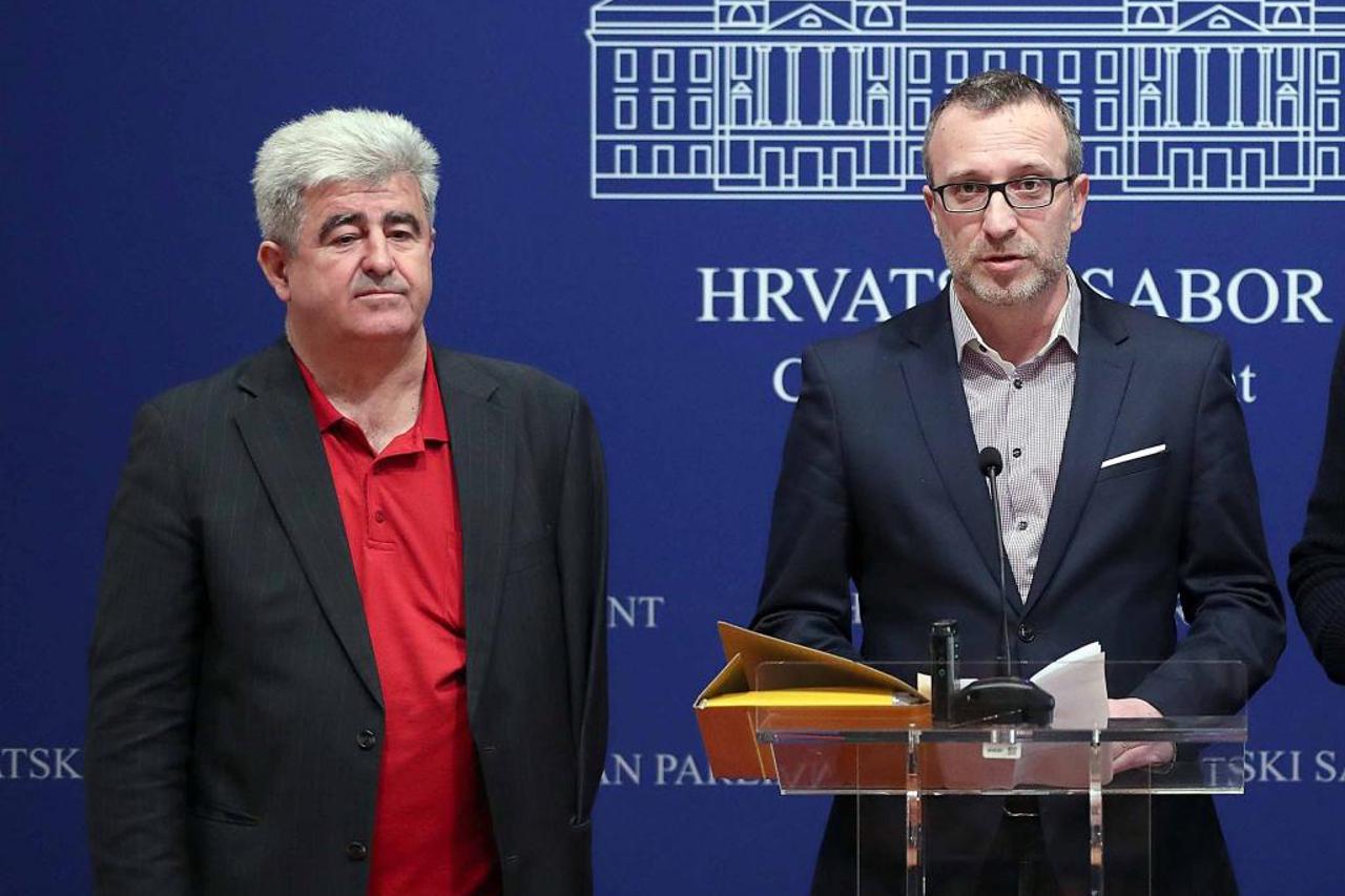 MOST je već prošle godine održao konferenciju na kojoj je upozorio na dokument koji svjedoči o ogromnom proračunskom manjku