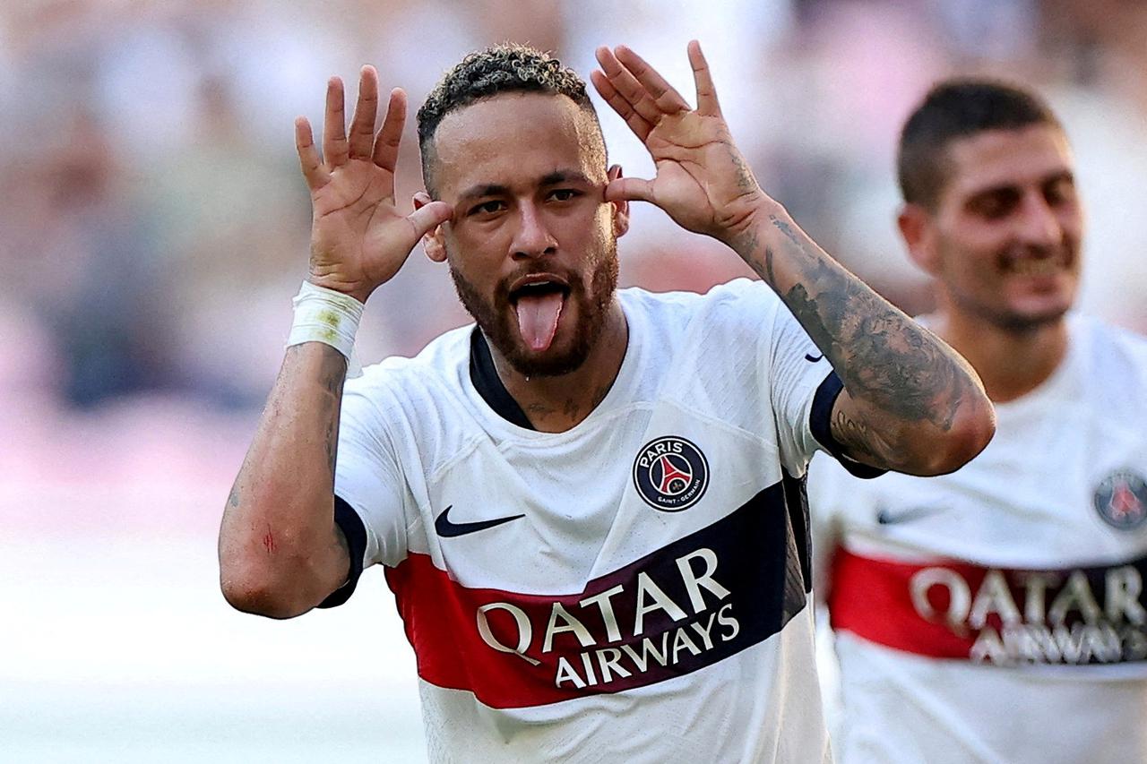 Friendly - Jeonbuk Hyundai Motors FC v Paris St Germain