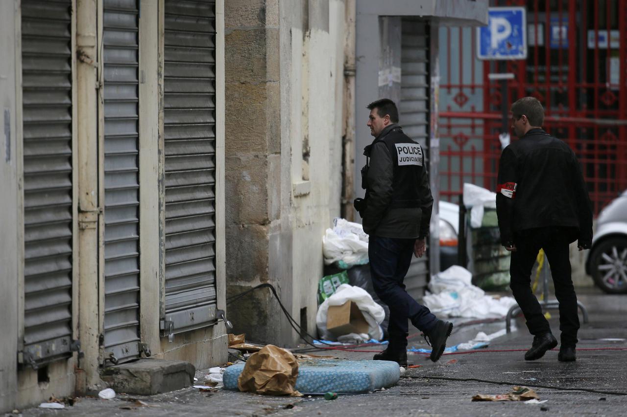 pariz, pucnjava, francuska policija