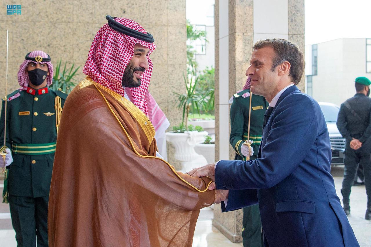 Macron tikve sadi s vladarima koji imaju  krvave ruke, poput saudijskog “krvavog princa” Mohamdeda  bin Salmana, kojega je posjetio tijekom vikenda