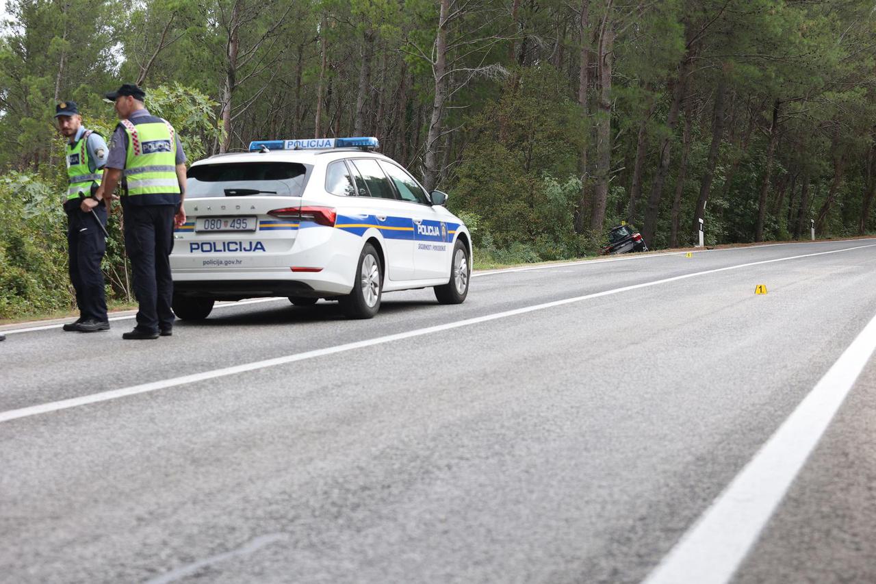 U prometnoj nesreći na Labinštini poginuo motociklist