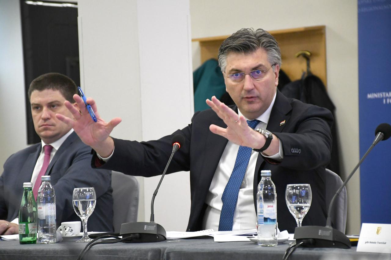 Plenković u Pitomači sudjelovao na 14. sjednici Savjeta za Slavoniju, Baranju i Srijem