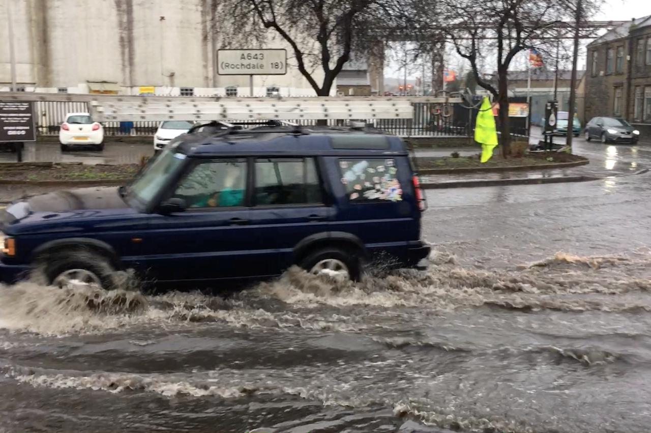 Zimska oluja napravila kaos na cestama