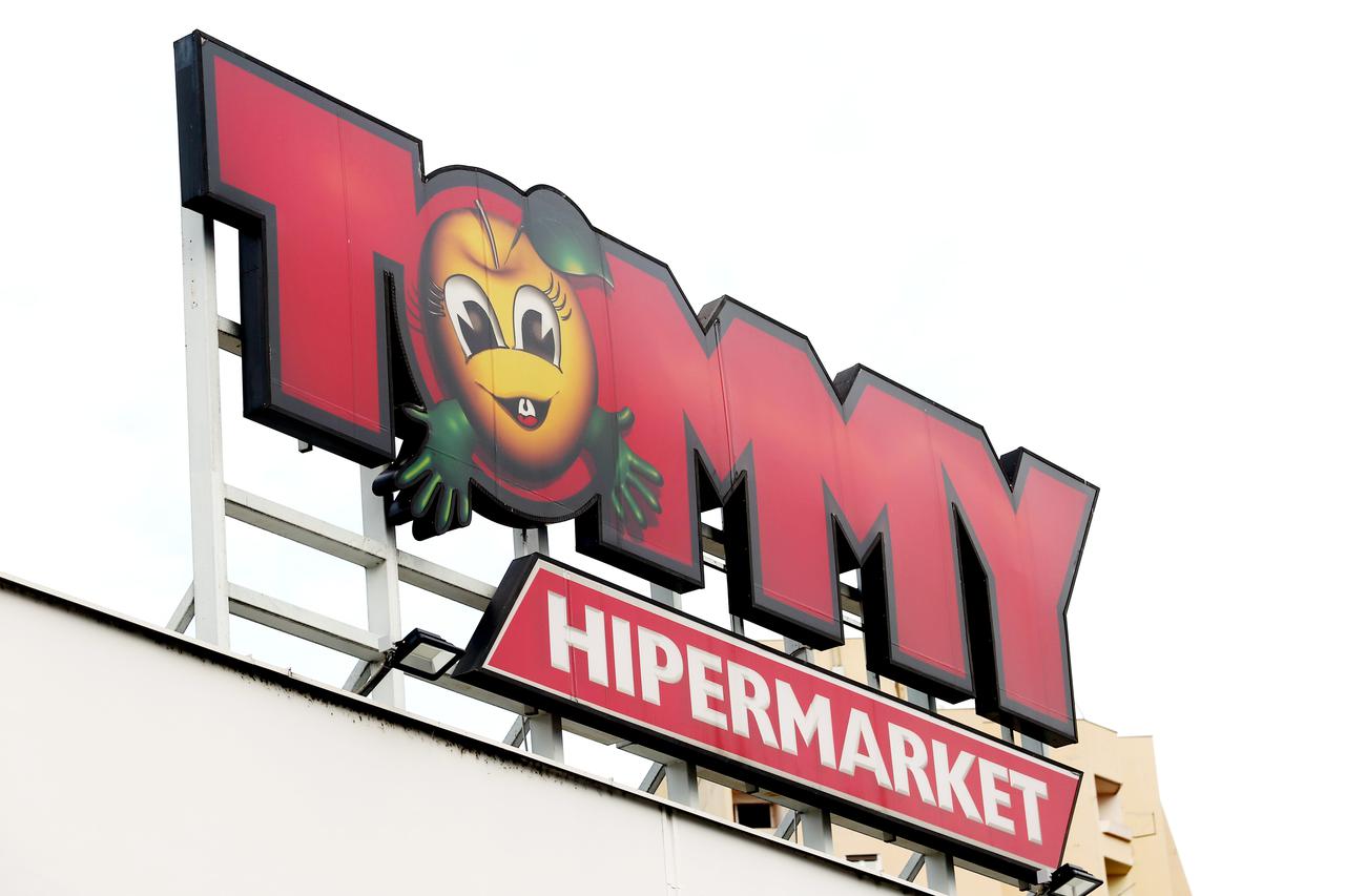 Trgova?ki centar Tommy u Šibeniku