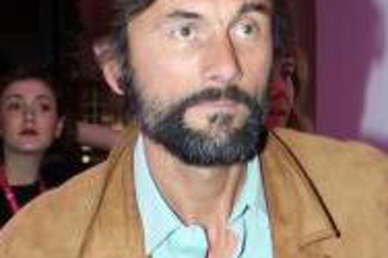 Sven Medvešek