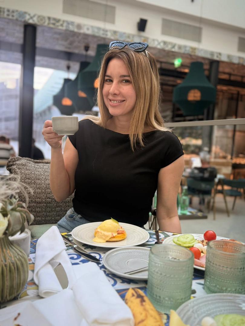 Naravno, posebno je naglasila svoje atribute.