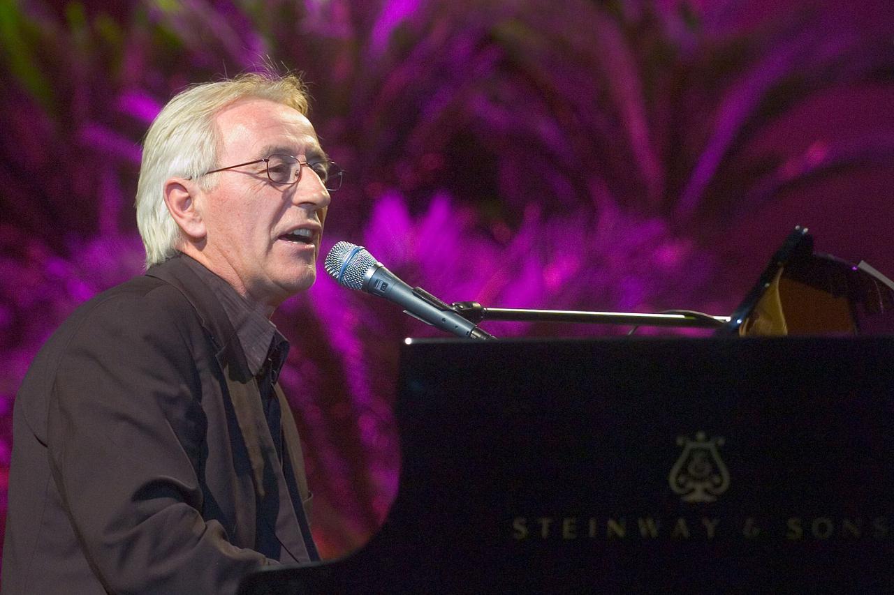 Oliver Dragojević