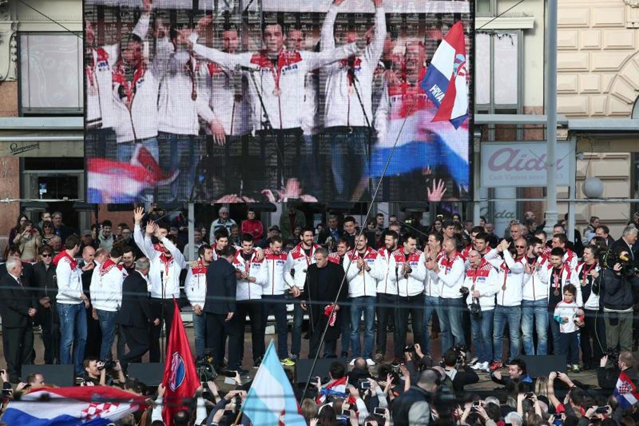 Hrvatski rukometaši, doček na Trgu
