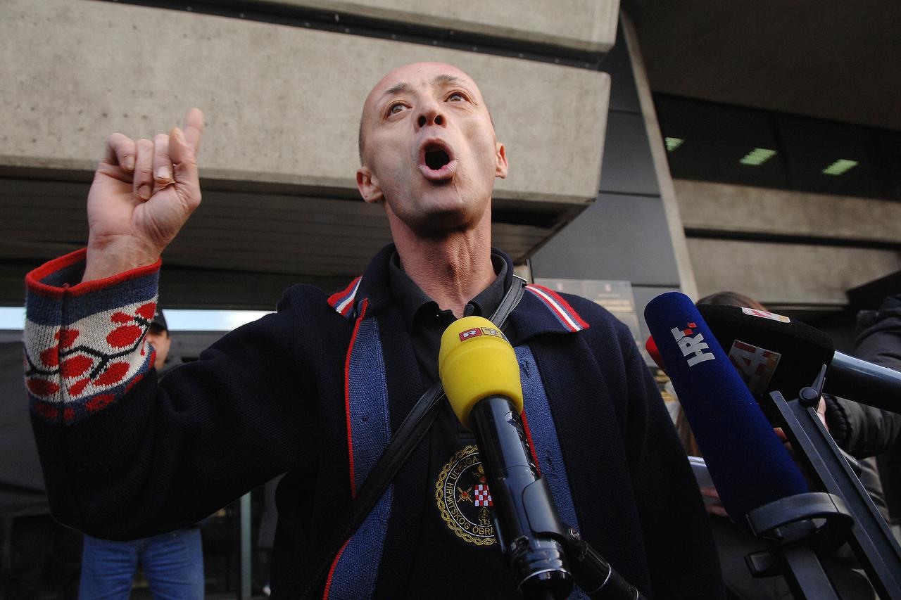 Petar Janjić Tromblon