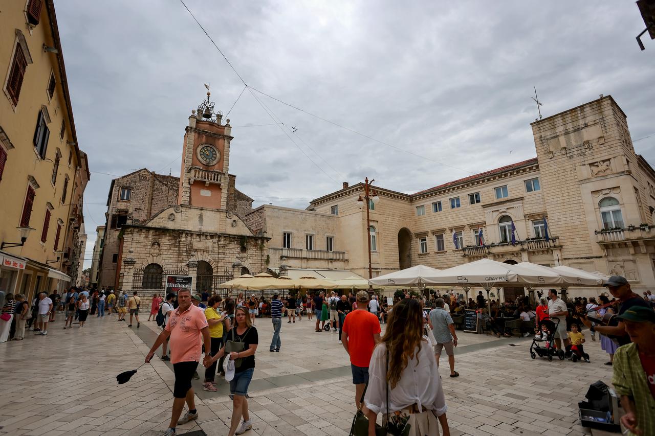 Zadar: Subotnje prijepodne u centru grada