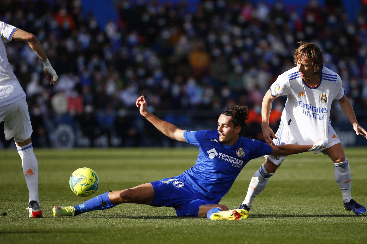 LaLiga - Getafe v Real Madrid