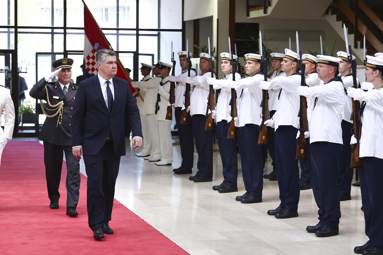 Split: Predsjednik Milanović sudjelovao na svečanosti obilježavanja 31. obljetnice osnutka Hrvatske ratne mornarice