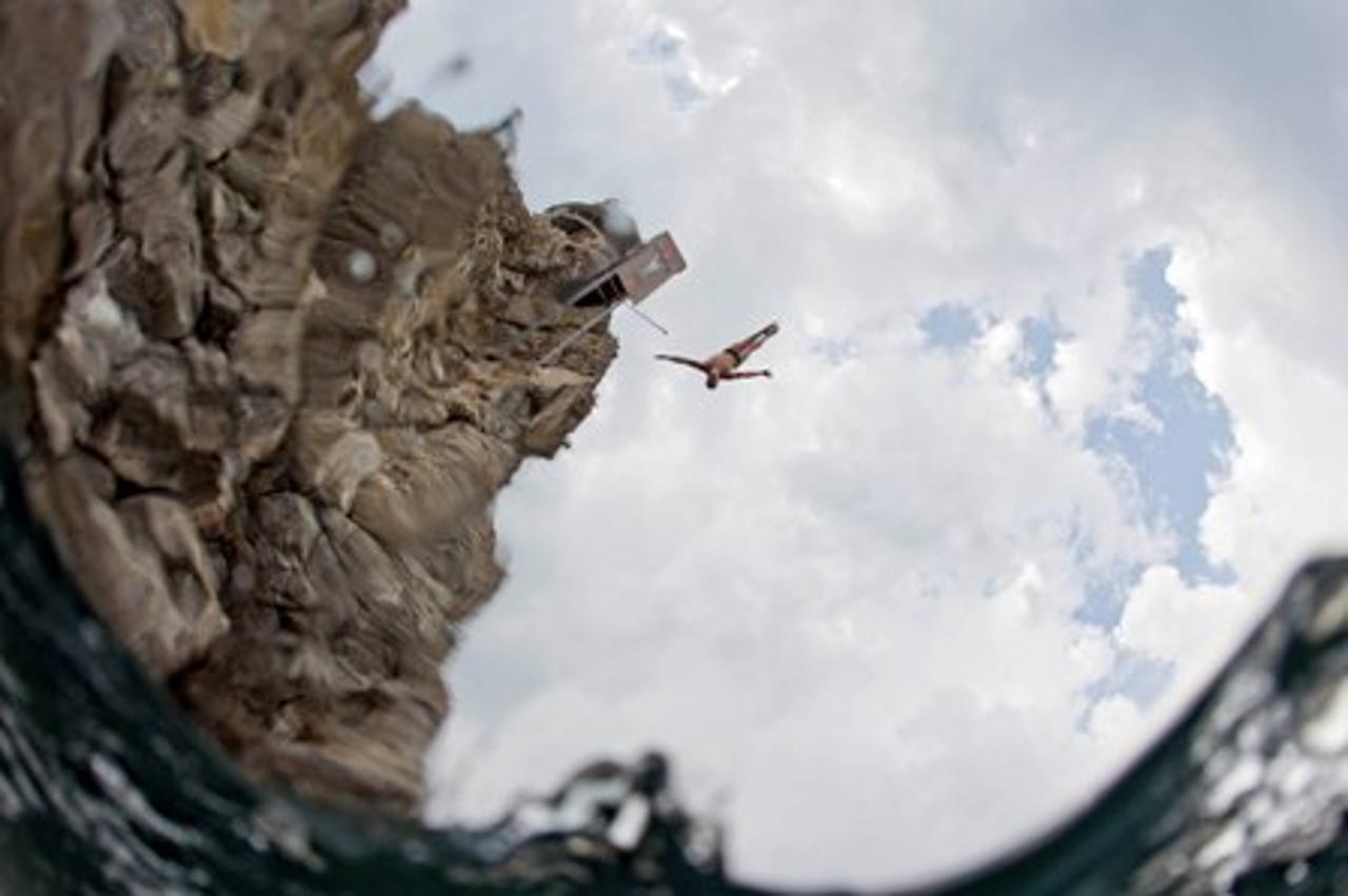 Red Bull Cliff diving (1)