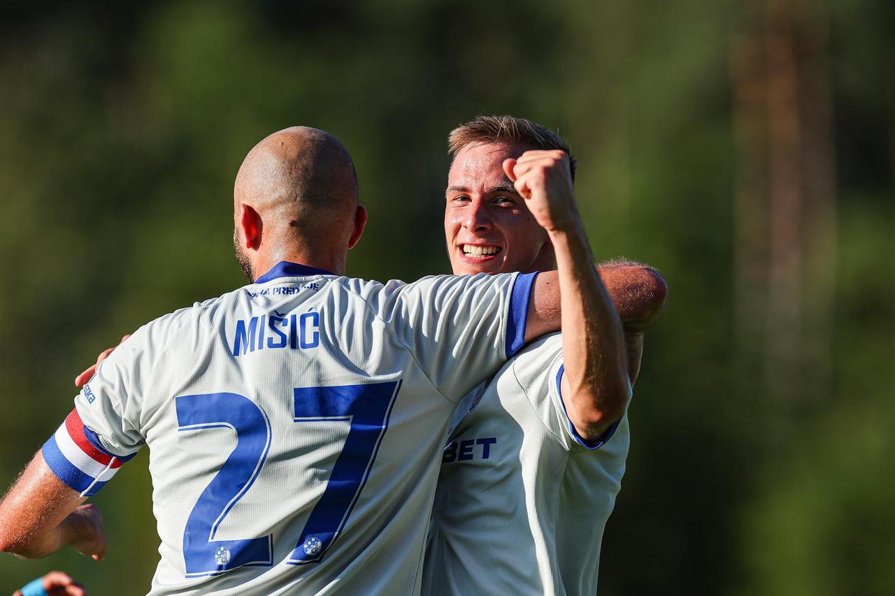Brdo kod Kranja: Prijateljska utakmica NK Bravo - GNK Dinamo.