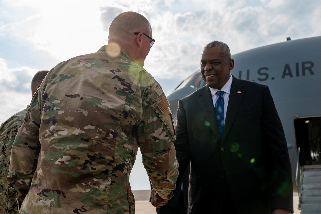 U.S. Secretary of Defense Austin visits Qatar