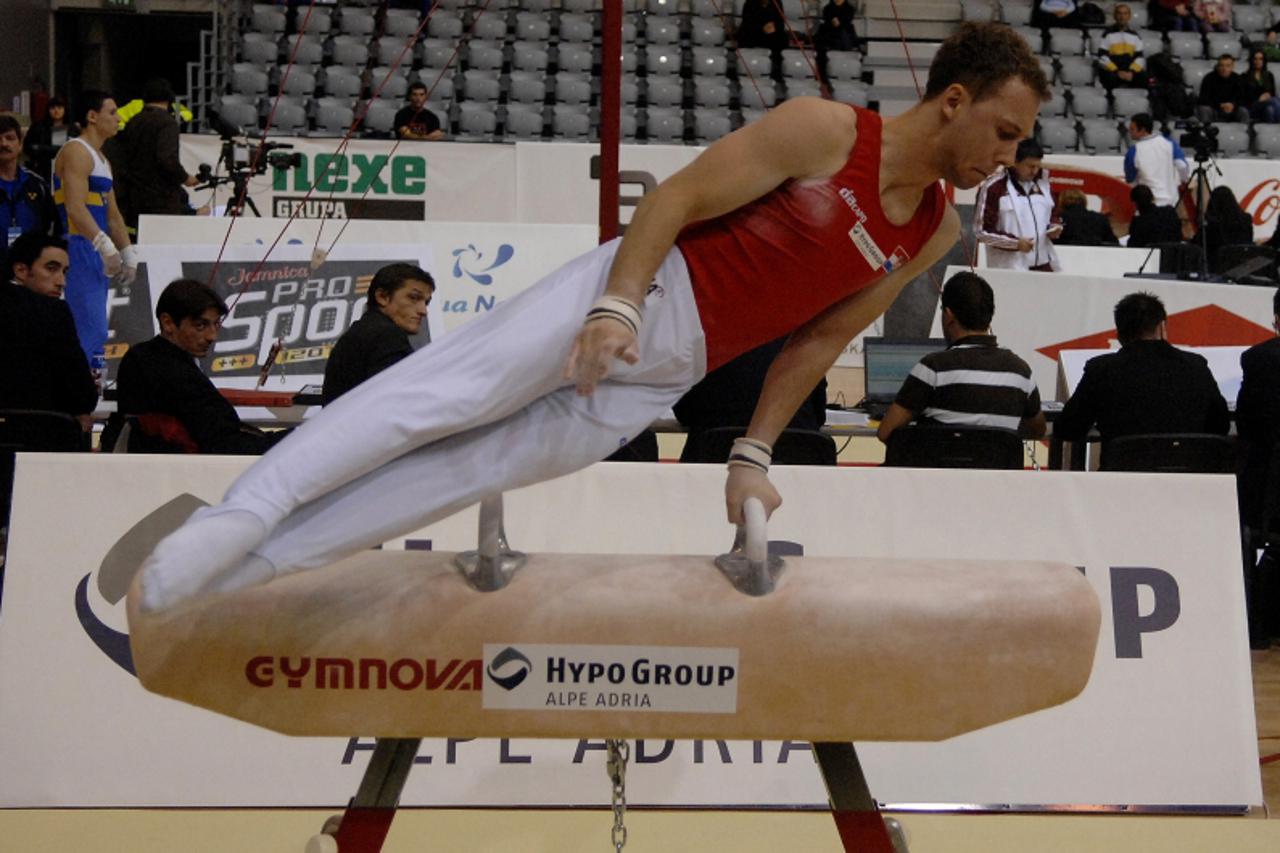 'sport,06.11.2009.osijek,hrvatska,gimnasticki svjetski kup u osijeku,robert seligman Photo: Davor Javorovic/PIXSELL'