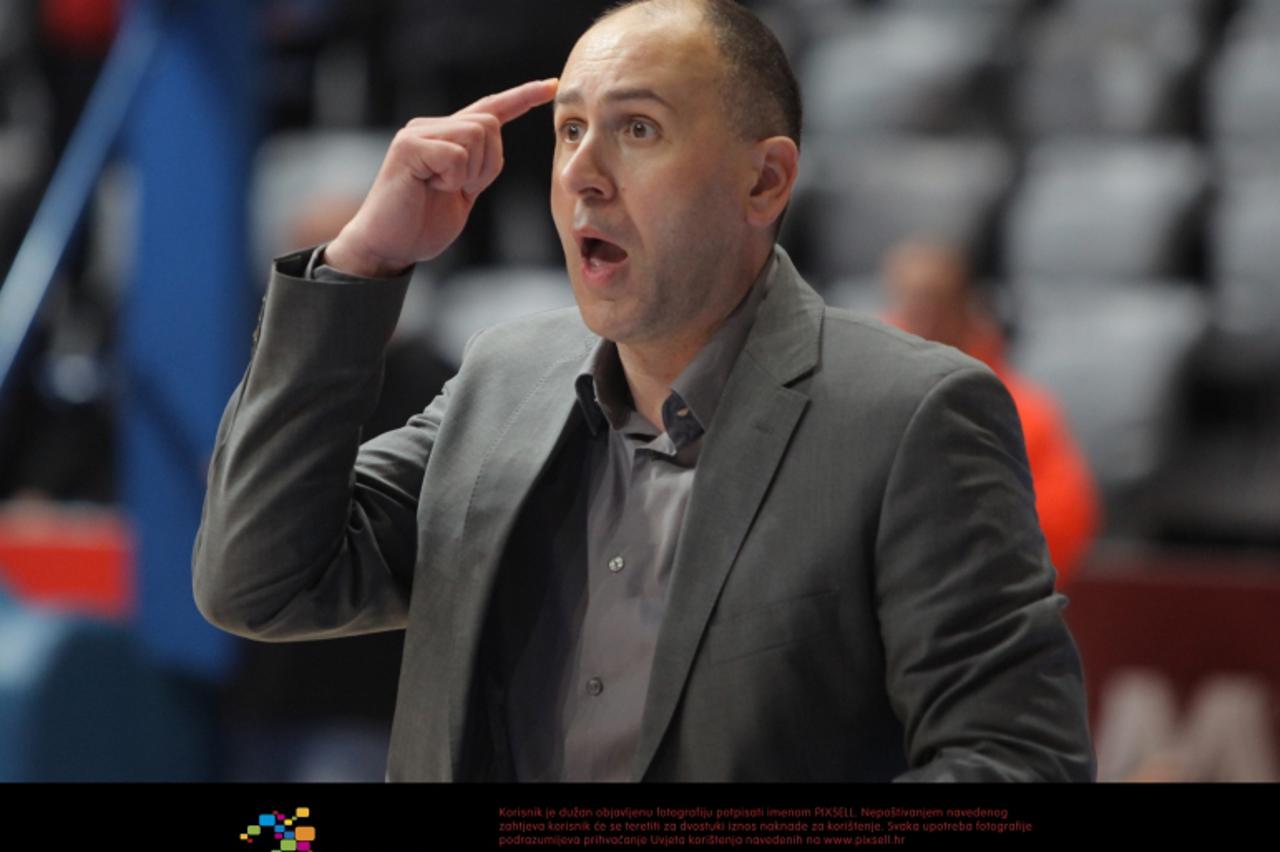 '05.03.2011. Zadar - NLB liga - kosarkaska utakmica izmedju KK Zadar i KK Cibona. Trener Cibone Drazen Anzulovic. Photo: Filip Brala/PIXSELL'