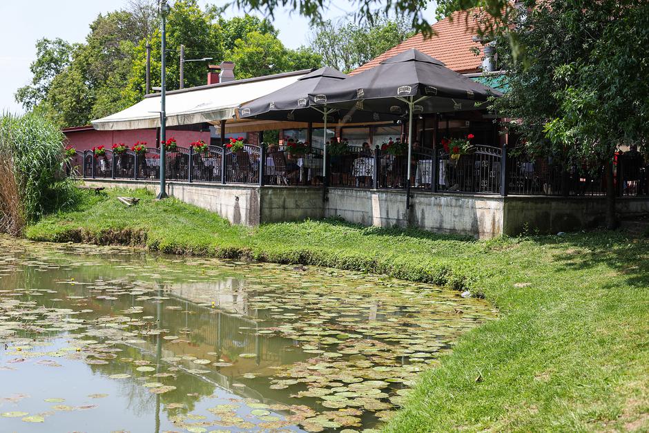 Zagreb: Restoran Ribarska koliba
