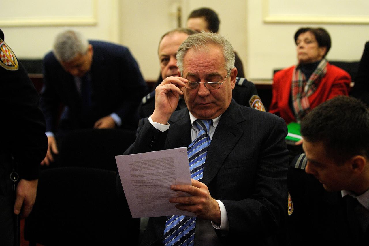 29.01.2014., Zagreb - Nastavak sudjenja u slucaju Fimi media, obrana Ive Sanadera. Photo: Daniel Kasap/PIXSELL