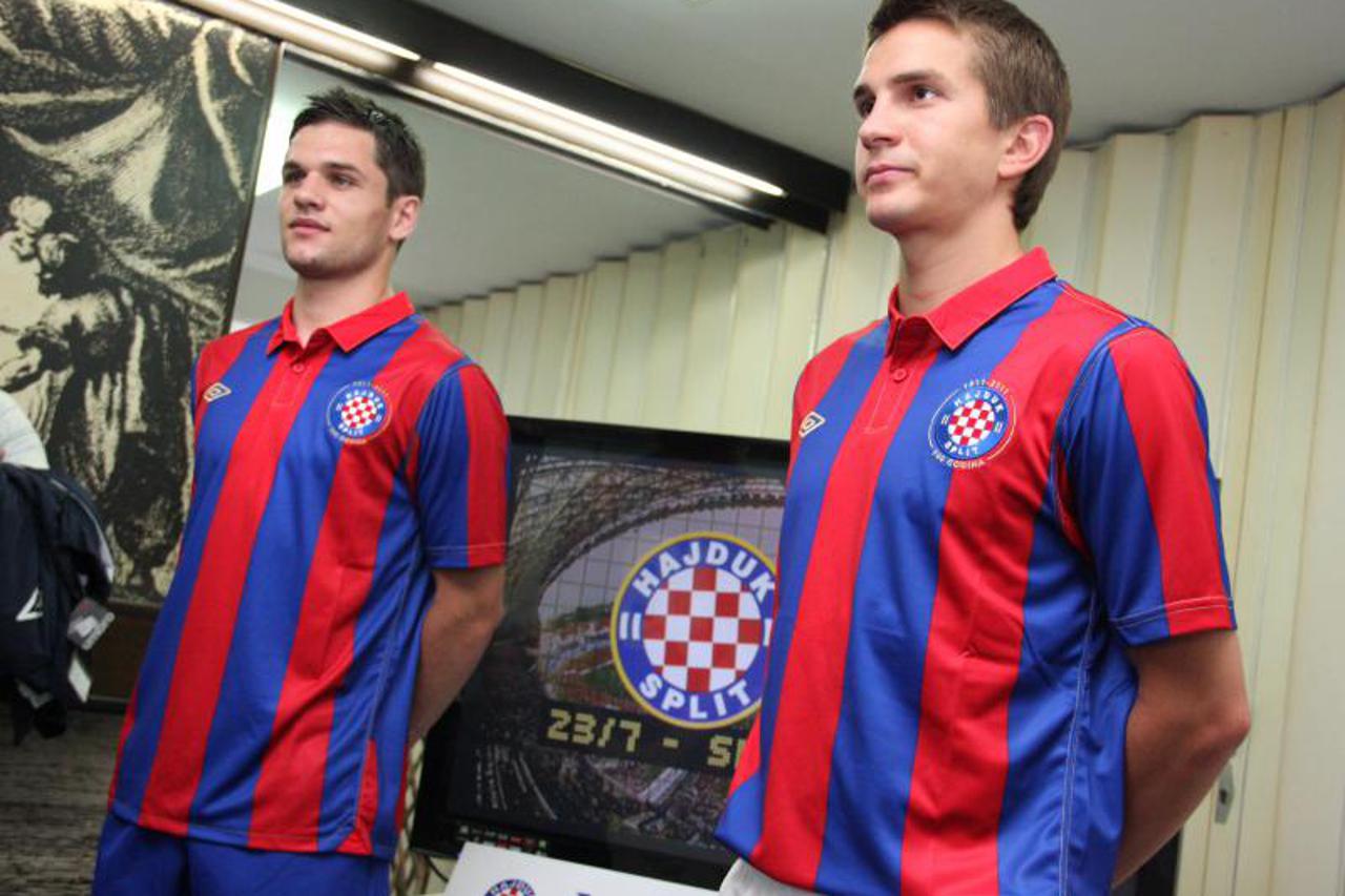Hajduk dres (1)
