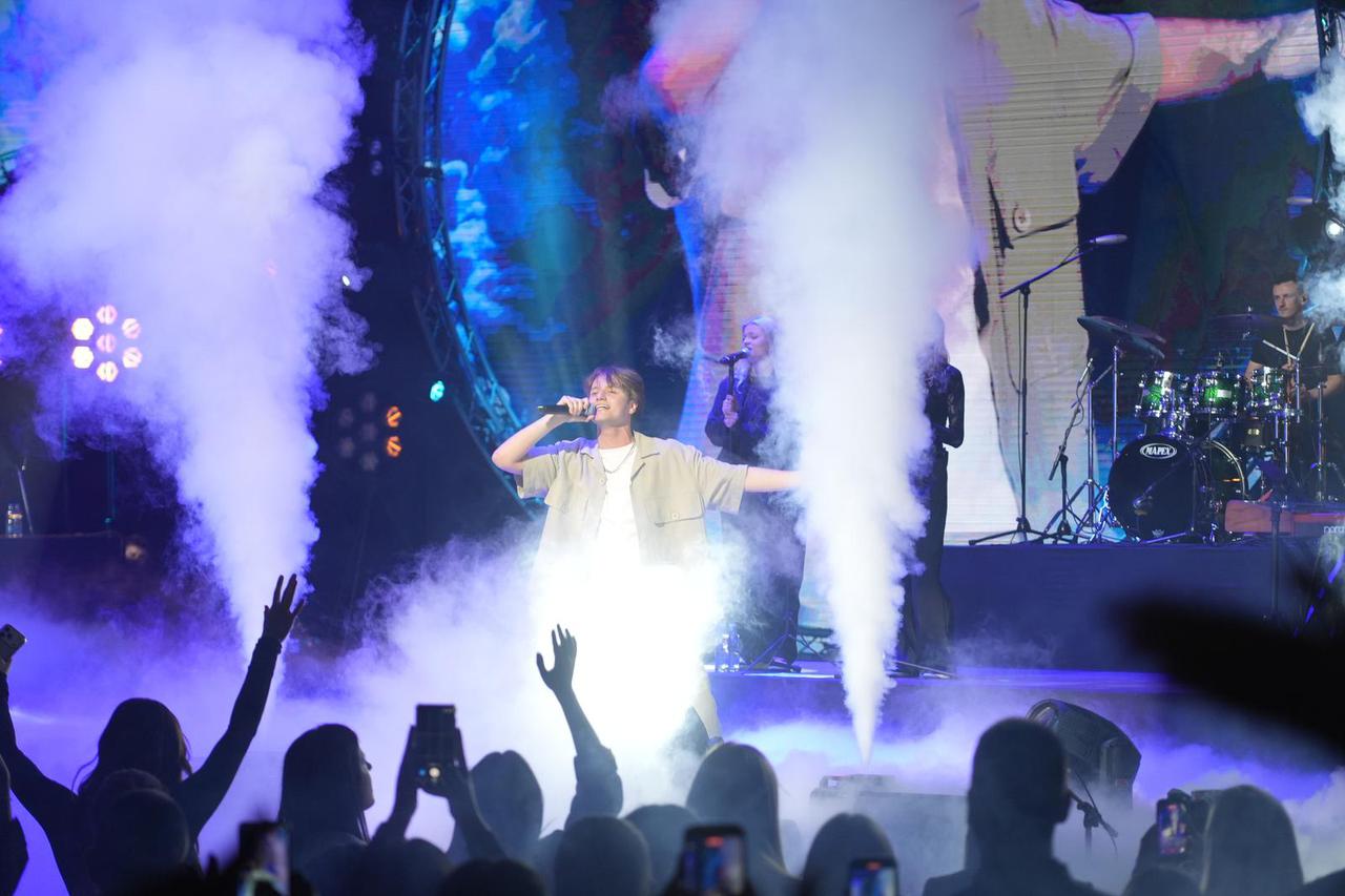 Beograd: Jakov Jozinović odrzao je pet od deset  zakazanih koncerata u okviru turneje "Ja za čuda letim" 