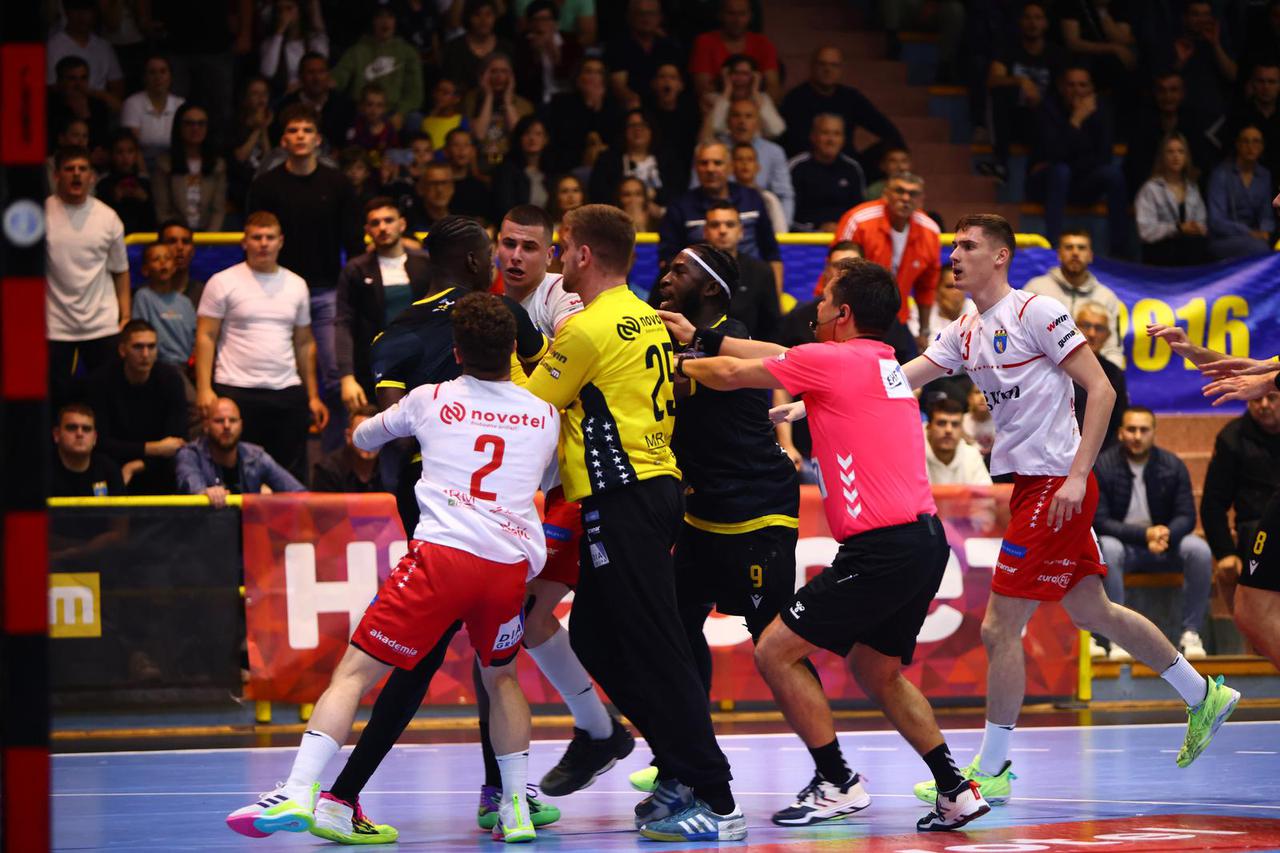 Ljubuški: EHF Europski kup: RK Izviđač - AEK Athens