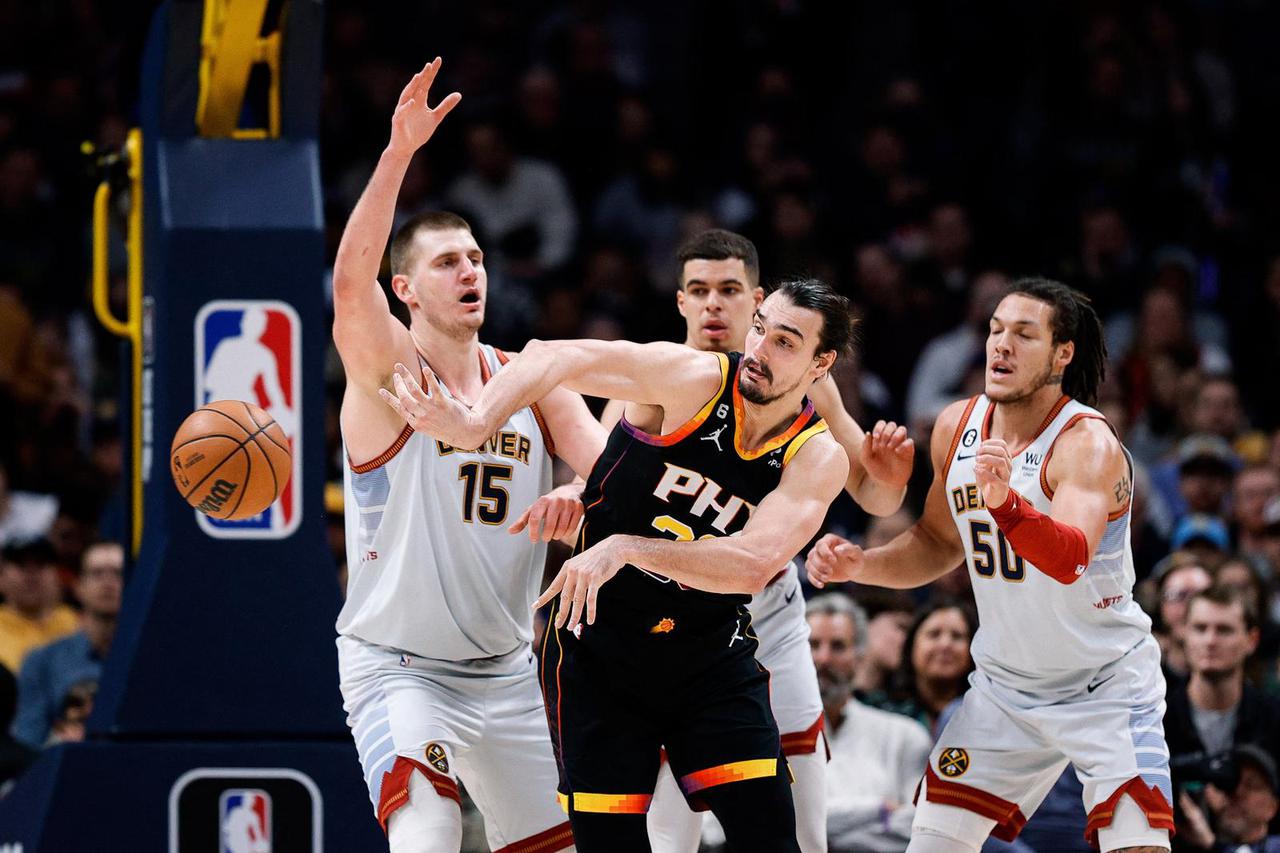 NBA: Phoenix Suns at Denver Nuggets