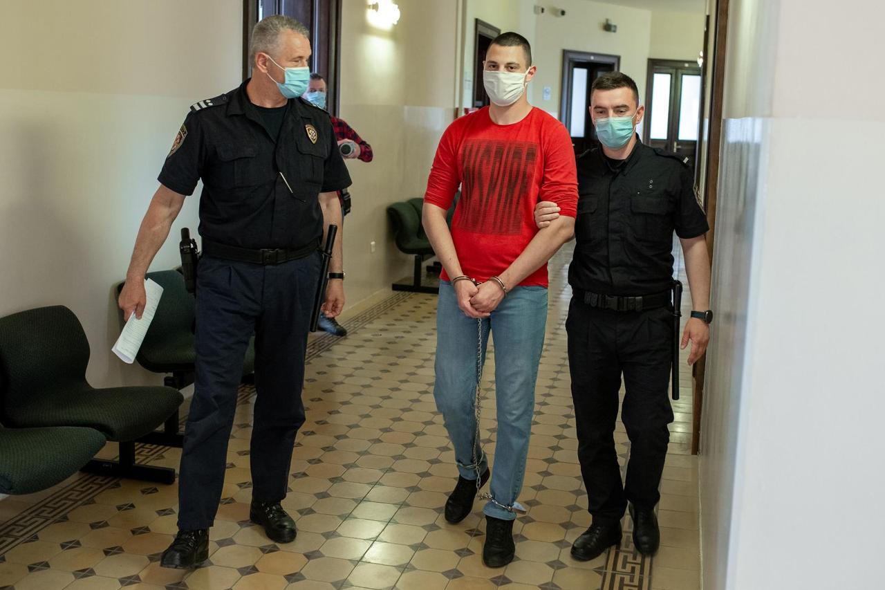 Osijek: Egon Elezović dobio 12 godina zatvora zbog ubojstva pomajke