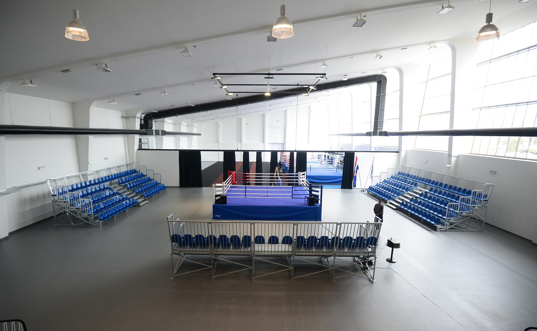 Filip Hrgović ističe da je ovo velika stvar za boks, dok je izbornik boksačke reprezentacije Leonardo Pijetraj rekao da ovakvu dvoranu nije vidio ni u Las Vegasu.