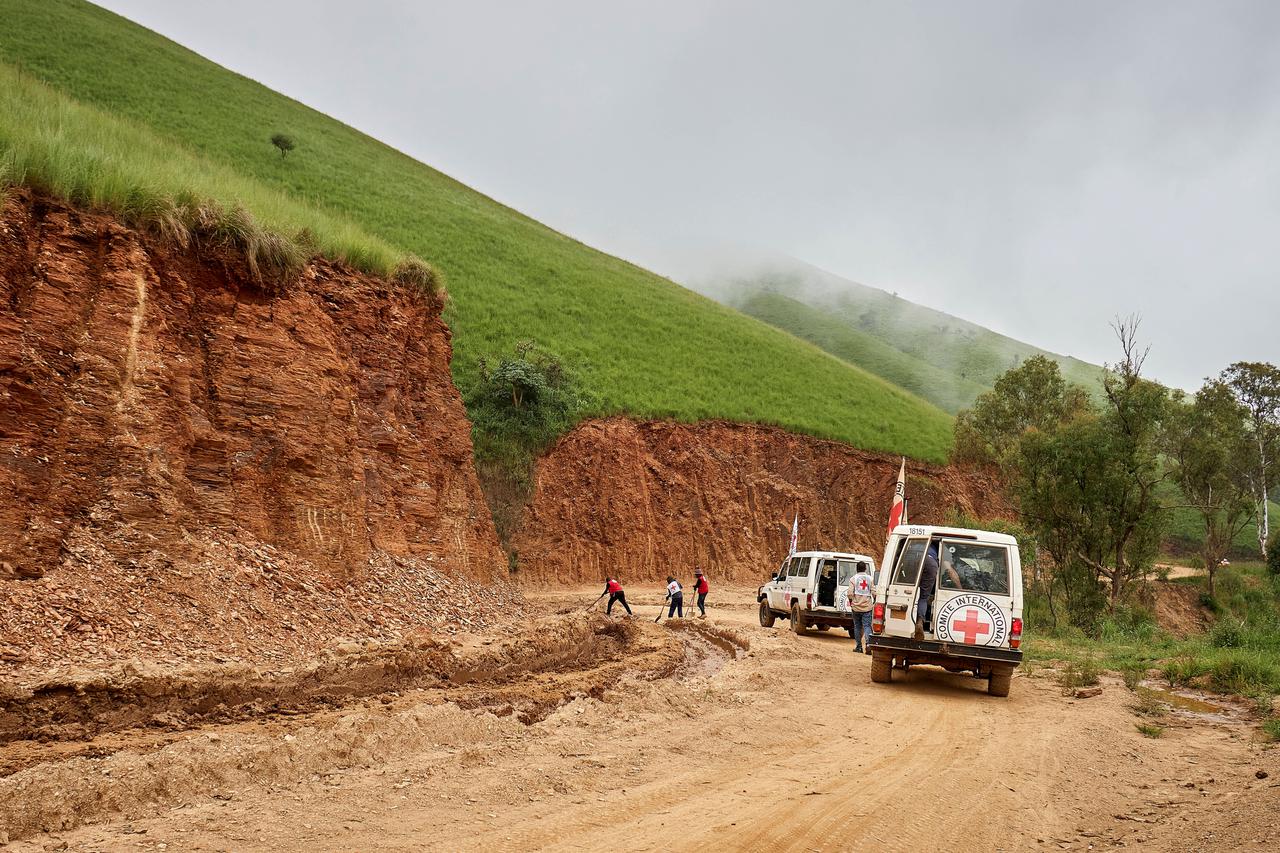 Clashes intensify in remote east Congo, challenging U.S. mediation
