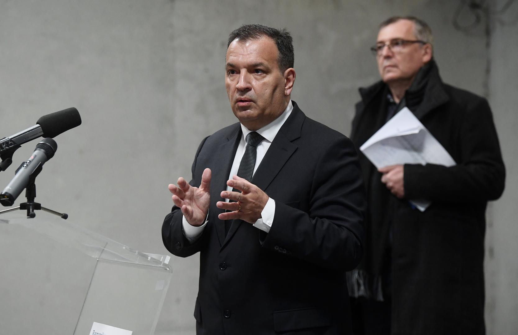 25.03.2020., Zagreb - Nacionalni stozer civilne zastite odrzao je konferenciju za medije o najnovijim detaljima sirenja koronavirusa u Hrvatskoj. ministar zdravstva Vili Beros. Photo: Marko Lukunic/POOL/PIXSELL