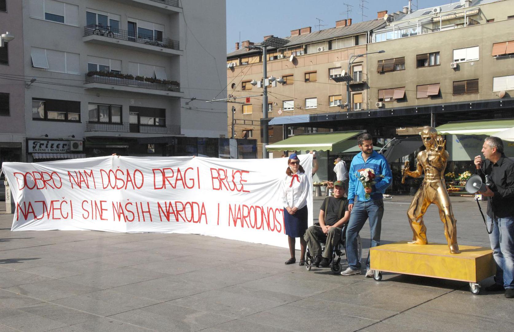 Ti trenuci zabilježeni su u vrijeme kada je Raspudić bio poznat po britkom jeziku i neupitnom smislu za javni nastup.