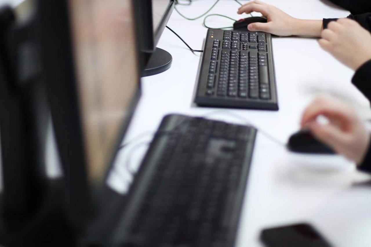 Zagreb: Predstavljena platforma SINI za sigurnost djece i mladih na internetu