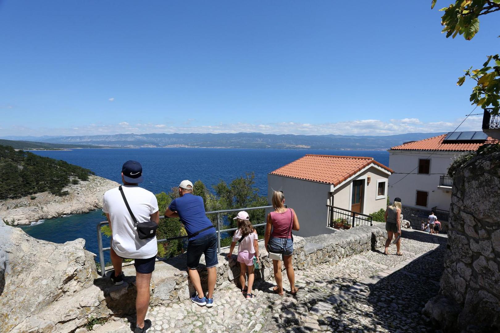 14.07.2020., Vrbnik - Turisticka patrola.
Photo: Goran Kovacic/PIXSELL