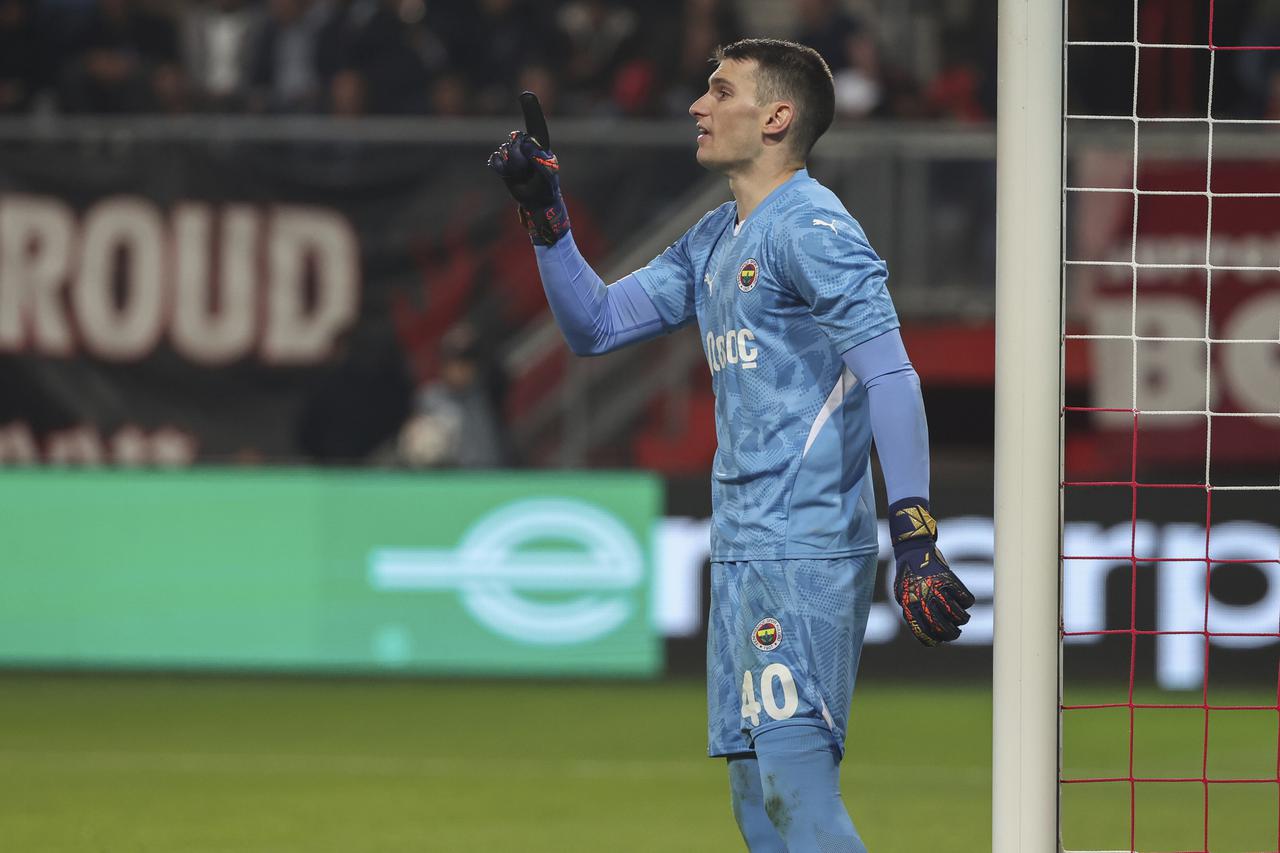 EL - 24/25 - FC Twente Enschede - Fenerbahce Istanbul