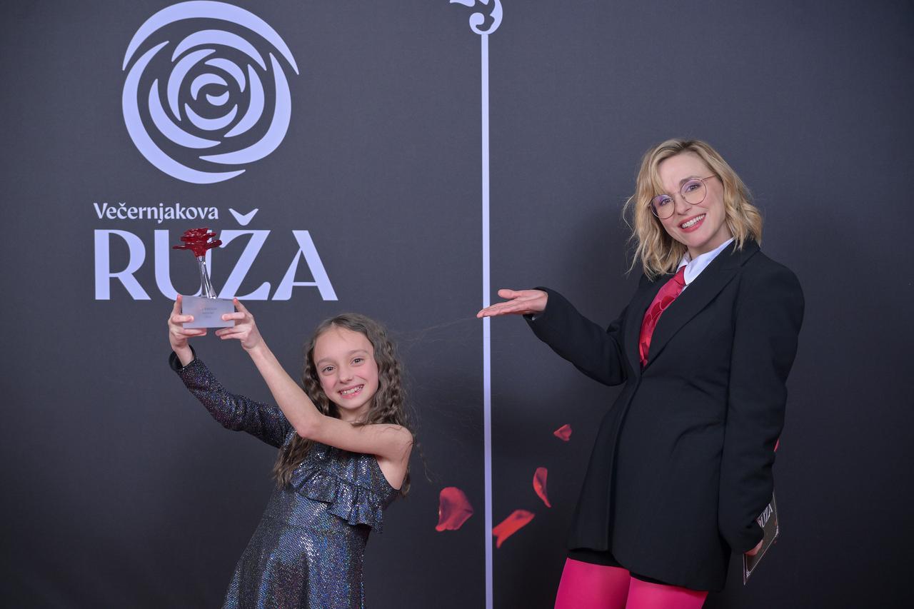 Zagreb: Dobitnici medijske nagrade "Večernjakova ruža"