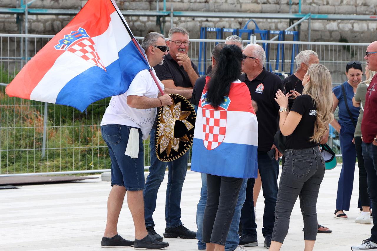 Šibenik: Održan prosvjedni skup protiv financiranja festivala FALIŠ