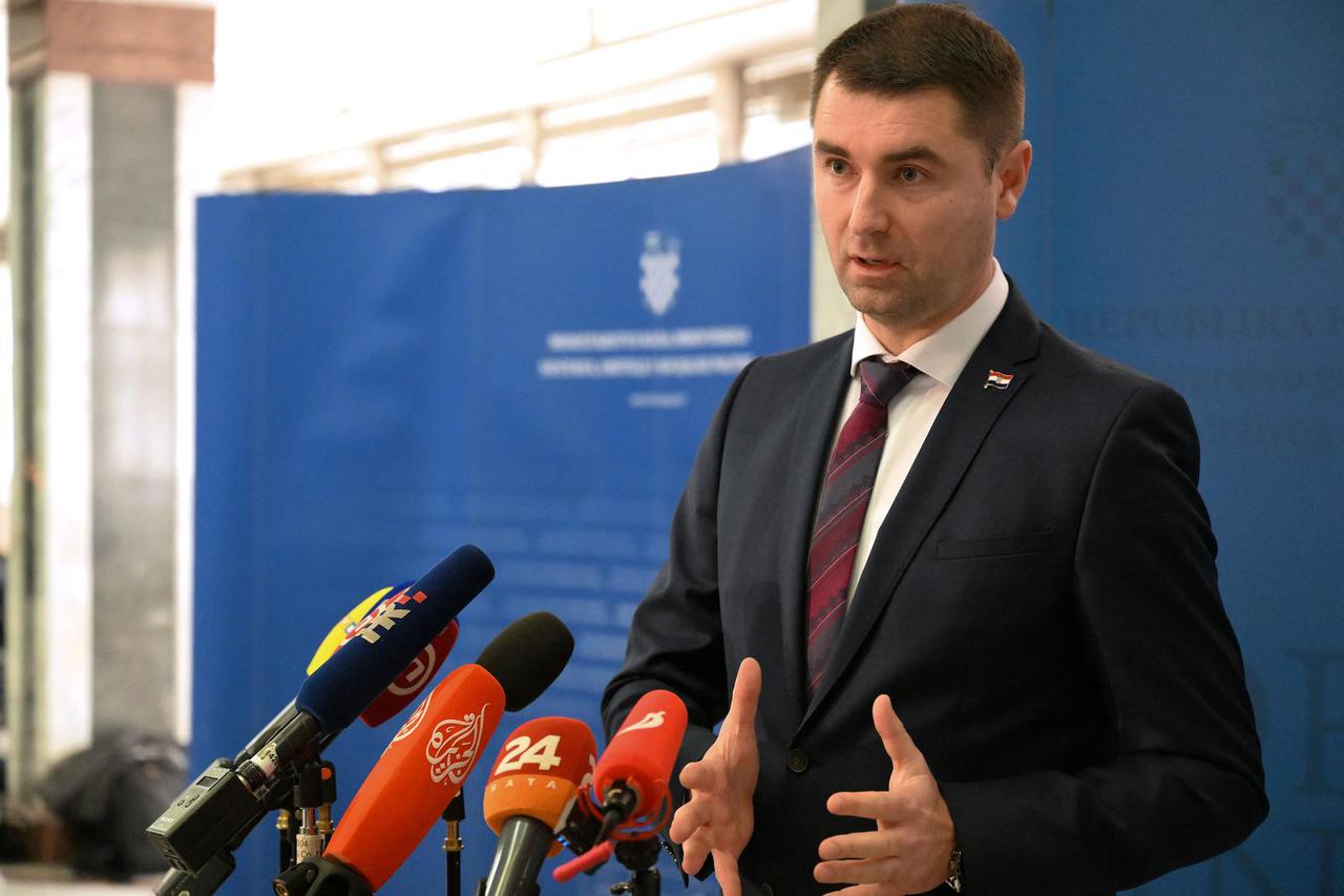 Zagreb: Izjava ministra Filipovića nakon sastanka s predstavnicima trgovaca