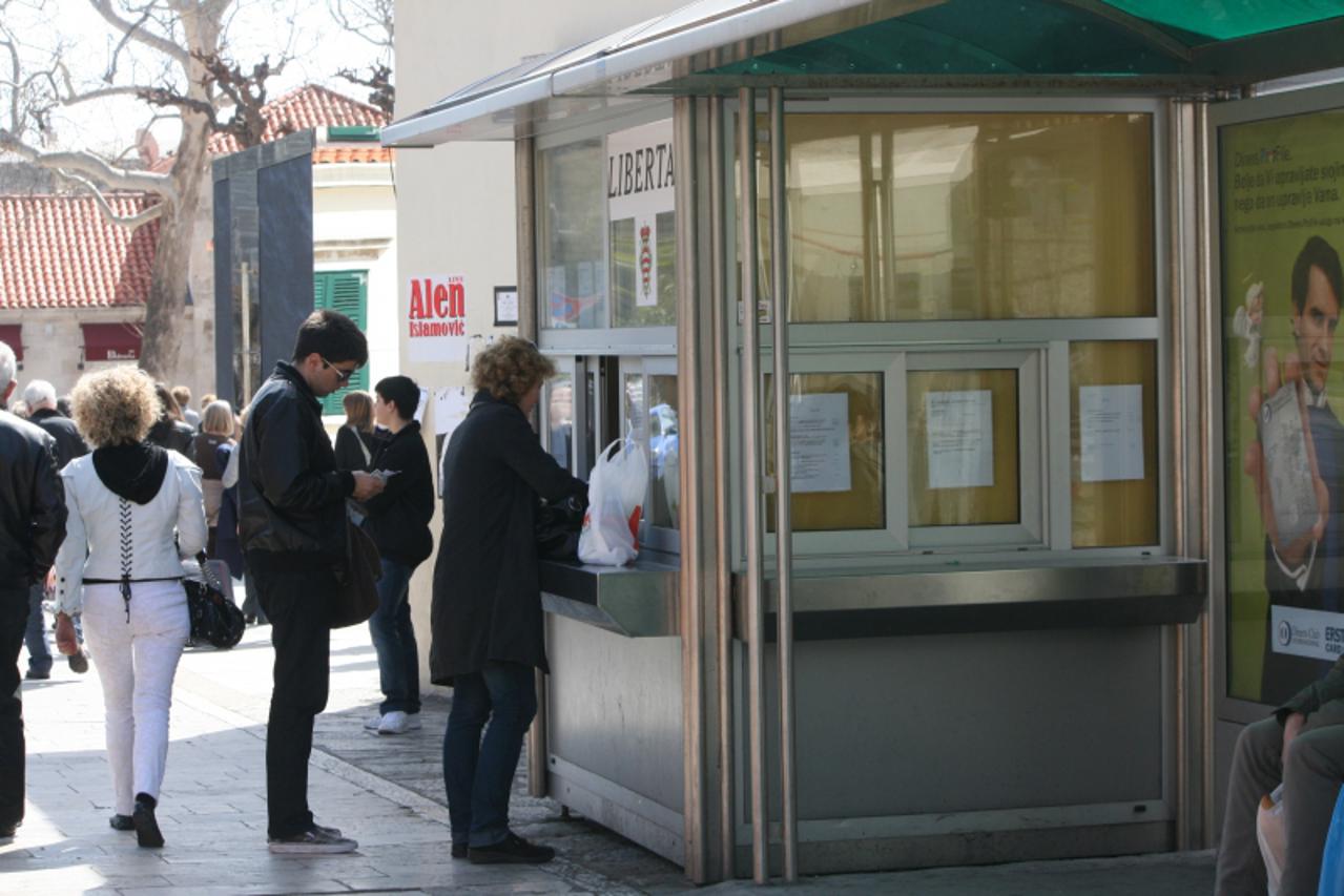 'autobus_emf_dal_010410'