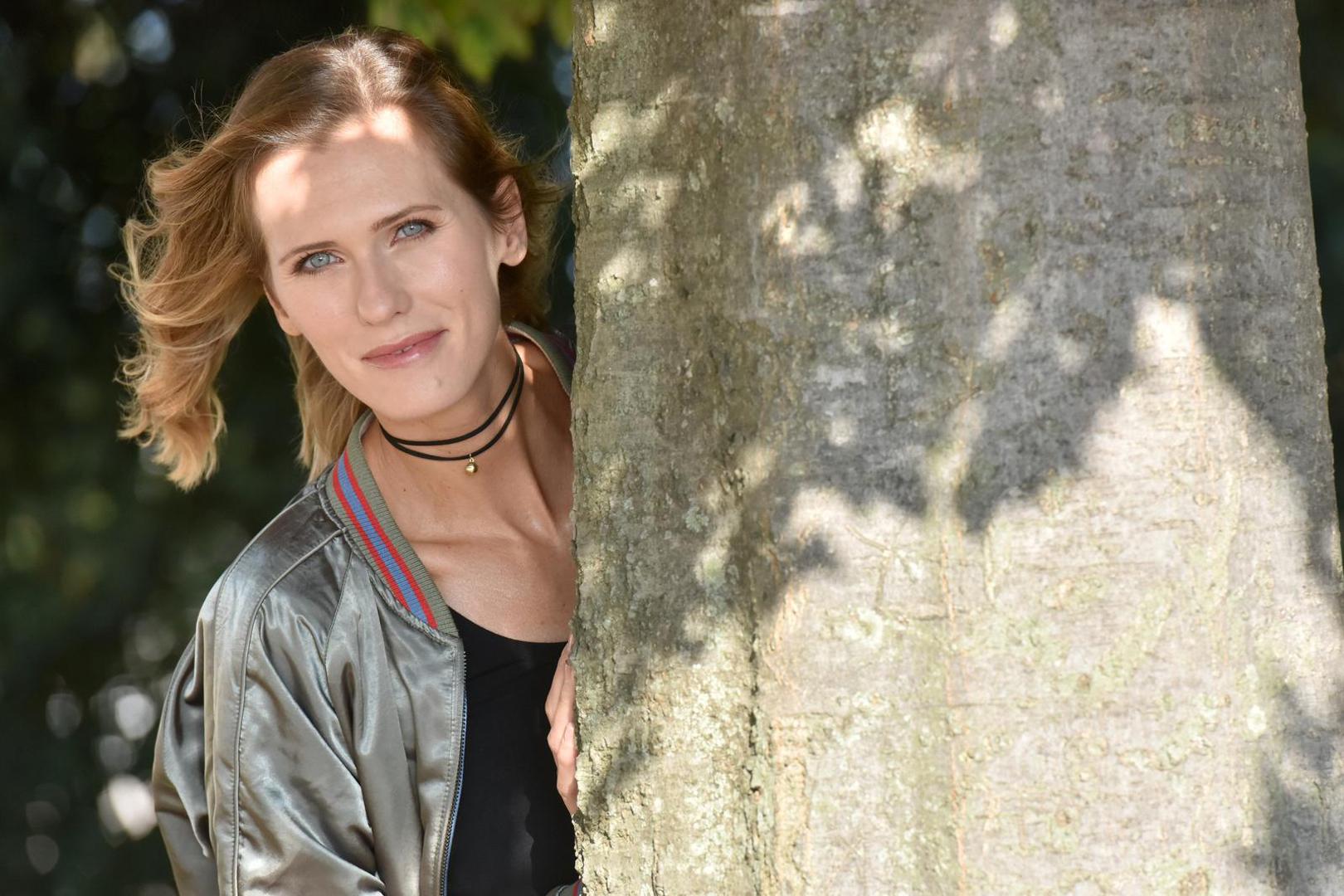 Igrala je i u Japanu, a karijeru je okončala sa samo 24 godine, baš kao i Janica Kostelić