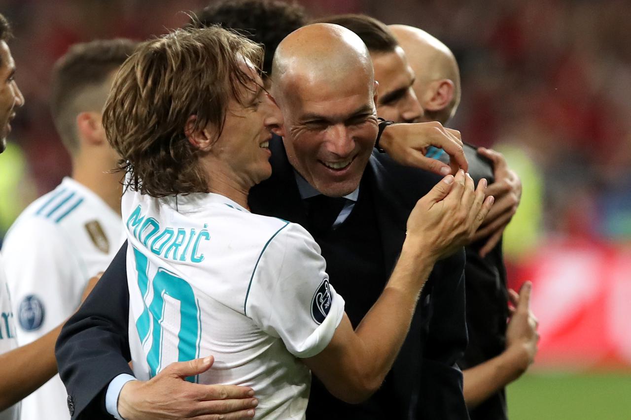 Luka Modrić i Zinedine Zidane