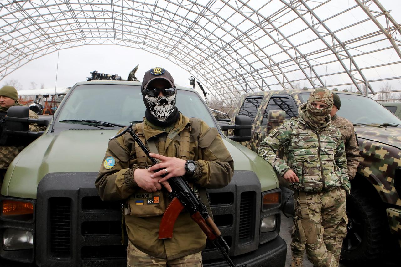 10 Pickups For Ukrainian Military In Hostomel