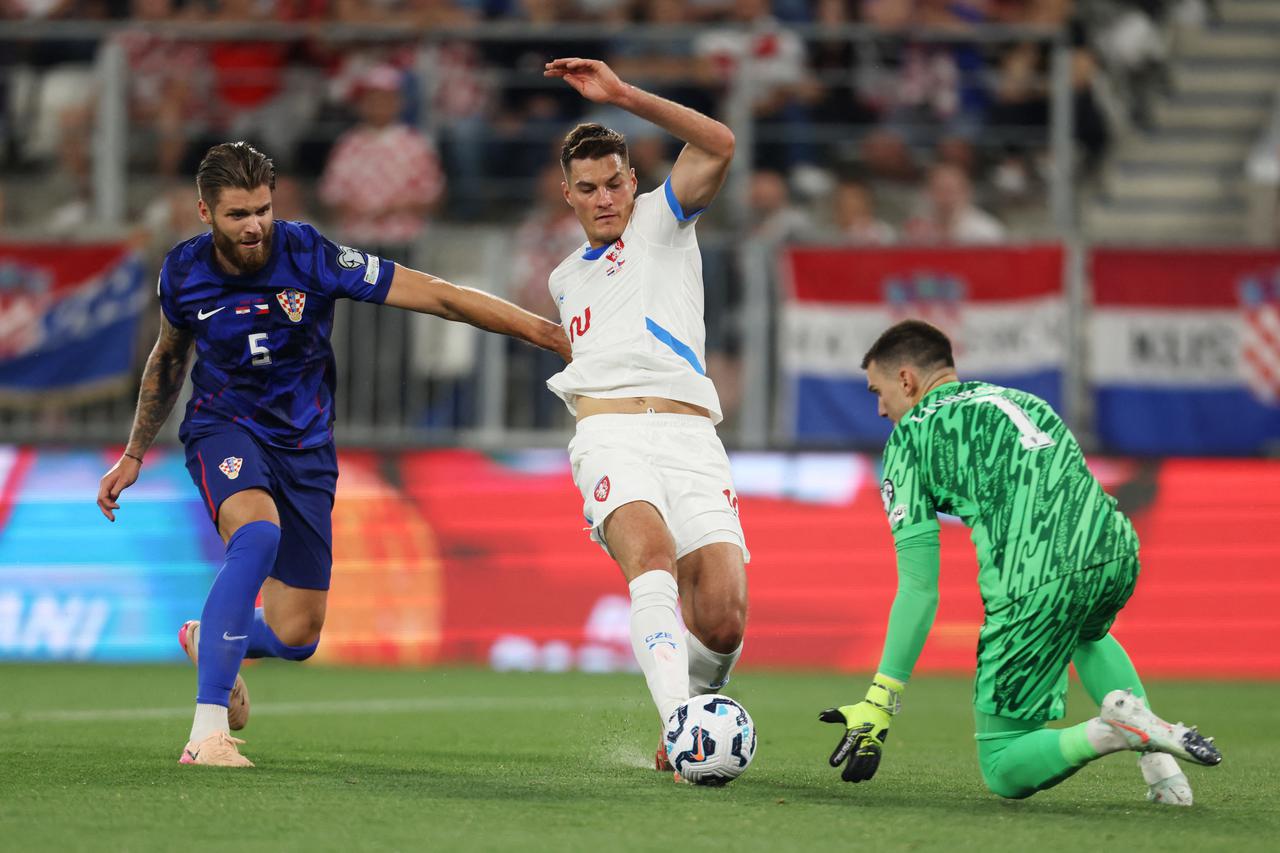 World Cup - European Qualifiers - Group L - Croatia v Czech Republic