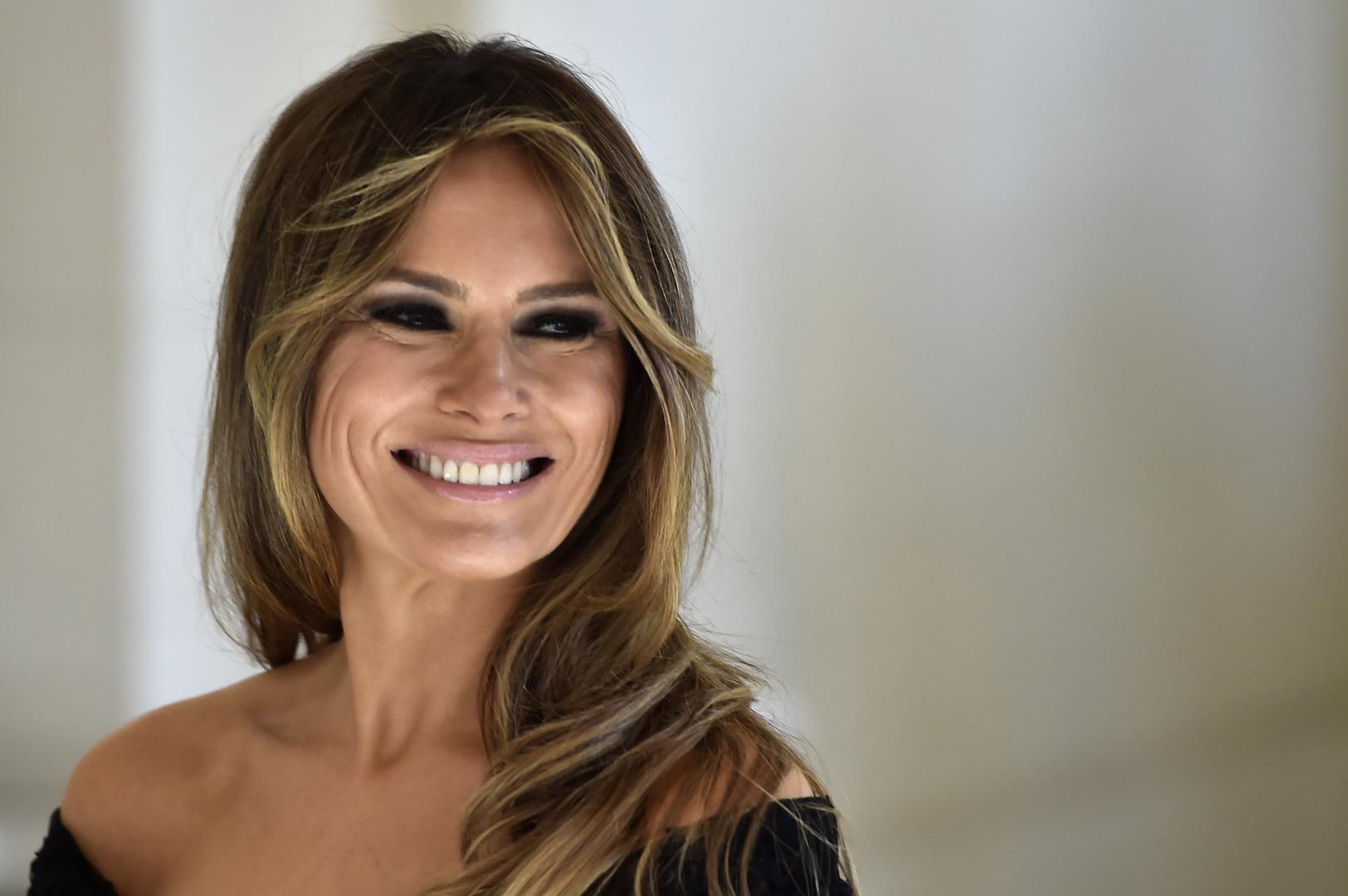 Naša susjeda, rođena Sevničanka danas slavi rođendan u Bijeloj kući, kao prva dama SAD-a, ali i svijeta. Melania Trump danas je napunila 48. godina i tom prigodom prisjetit ćemo se zanimljivih detalja iz njezina života.
